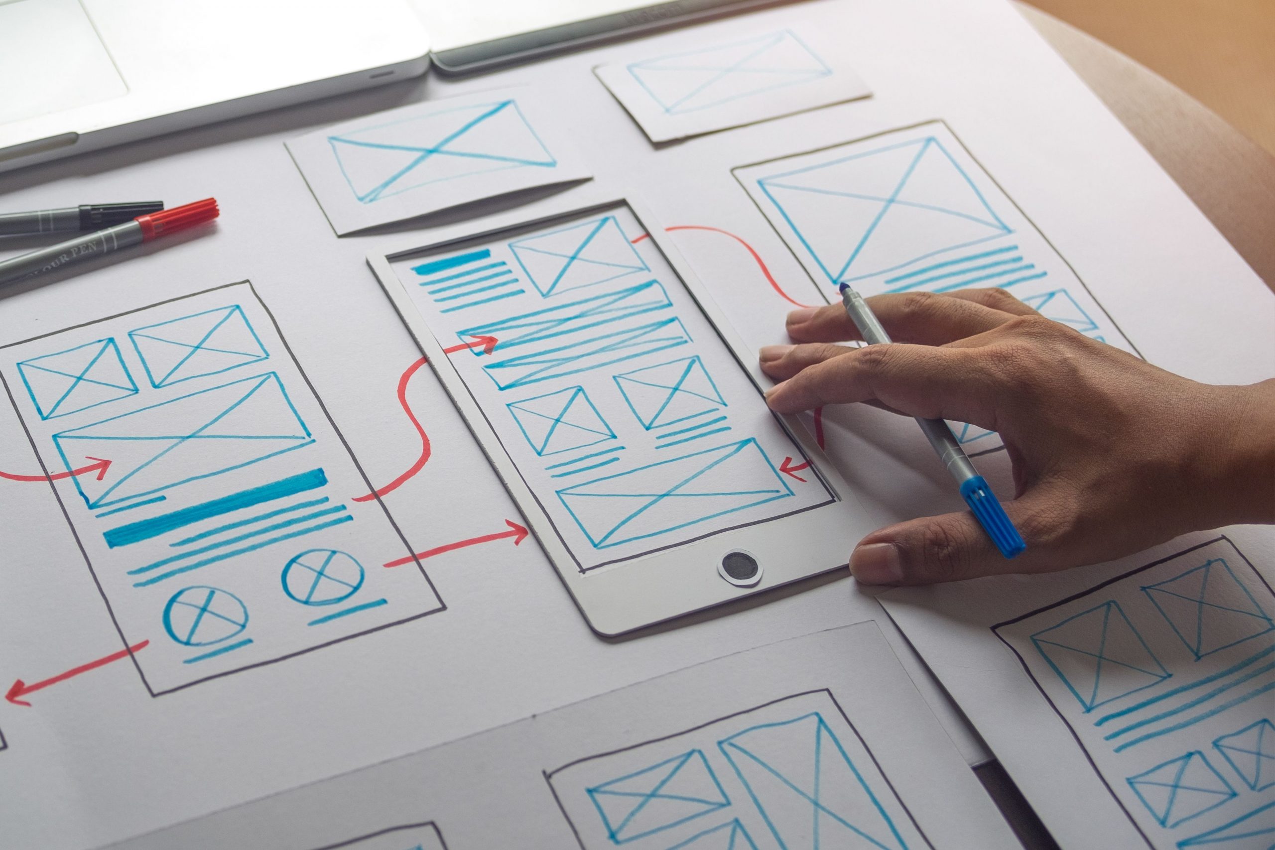 Desenvolvimento de mapas web levando em conta a acessibilidade web e a usabilidade do site.